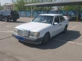 Mercedes-Benz E 260 1991 года за 450 000 тг. в Алматы