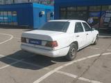Mercedes-Benz E 260 1991 годаүшін450 000 тг. в Алматы – фото 3