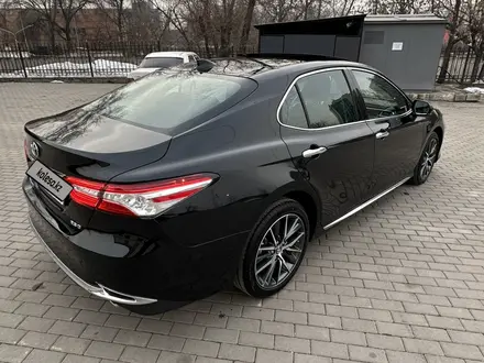 Toyota Camry 2023 года за 15 000 000 тг. в Алматы – фото 20