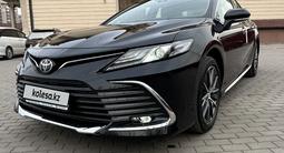 Toyota Camry 2023 года за 15 000 000 тг. в Алматы