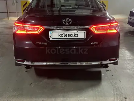 Toyota Camry 2023 года за 15 000 000 тг. в Алматы – фото 10