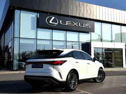 Lexus RX 450h Luxury 2025 года за 51 111 000 тг. в Шымкент – фото 18