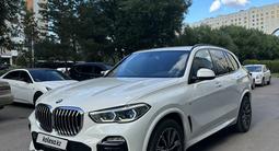 BMW X5 2019 года за 32 000 000 тг. в Астана – фото 2