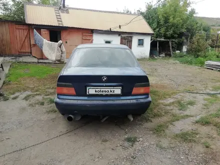 BMW 318 1993 года за 1 000 000 тг. в Глубокое – фото 2