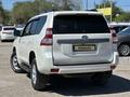Toyota Land Cruiser Prado 2016 года за 18 600 000 тг. в Актобе – фото 4