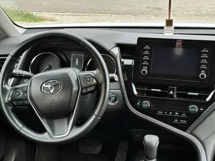 Toyota Camry 2021 года за 14 900 000 тг. в Шымкент – фото 7