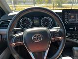 Toyota Camry 2021 года за 11 000 000 тг. в Кульсары – фото 4