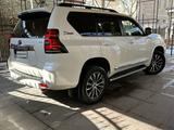 Toyota Land Cruiser Prado 2023 года за 36 500 000 тг. в Алматы – фото 4