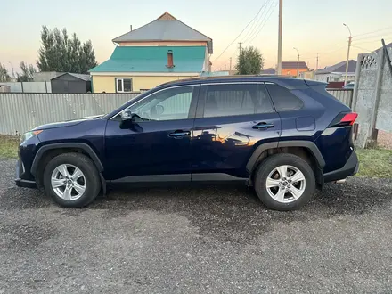 Toyota RAV4 2019 года за 14 000 000 тг. в Кокшетау – фото 4