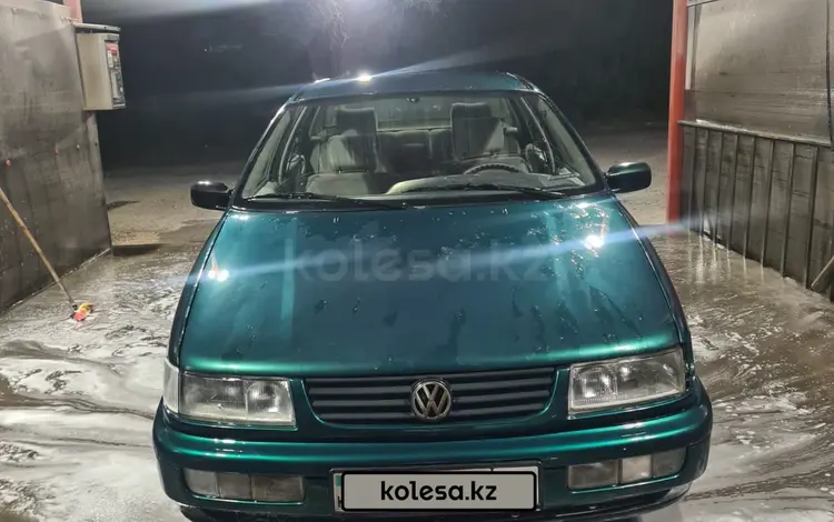 Volkswagen Passat 1995 года за 1 200 000 тг. в Шымкент