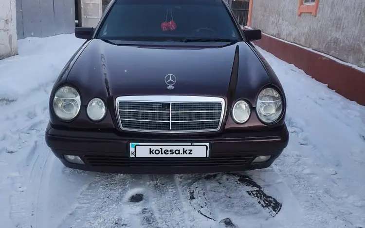 Mercedes-Benz E 230 1996 годаүшін2 200 000 тг. в Талдыкорган