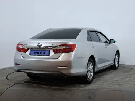 Toyota Camry 2013 года за 6 990 000 тг. в Астана – фото 5