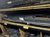 Жабо дворников, решетка стеклоочистителя, жабо под дворники Toyota Lexus за 1 000 тг. в Алматы