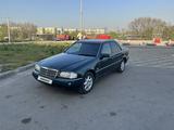 Mercedes-Benz C 180 1995 года за 1 900 000 тг. в Алматы – фото 2