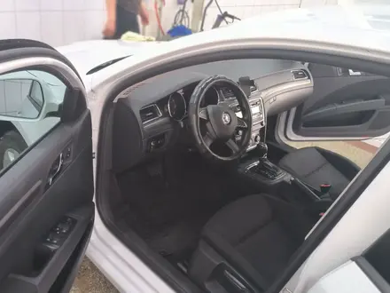 Skoda Superb 2014 года за 5 700 000 тг. в Алматы – фото 9