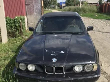 BMW 520 1993 года за 850 000 тг. в Усть-Каменогорск – фото 2