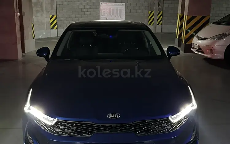 Kia K5 2020 года за 12 000 000 тг. в Алматы