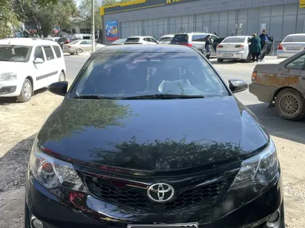 Toyota Camry 2012 года за 4 200 000 тг. в Актобе