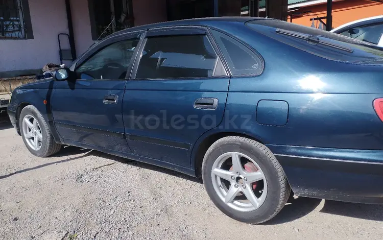 Toyota Carina E 1995 года за 2 400 000 тг. в Алматы