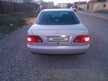 Mercedes-Benz E 230 1996 года за 2 600 000 тг. в Талдыкорган – фото 6