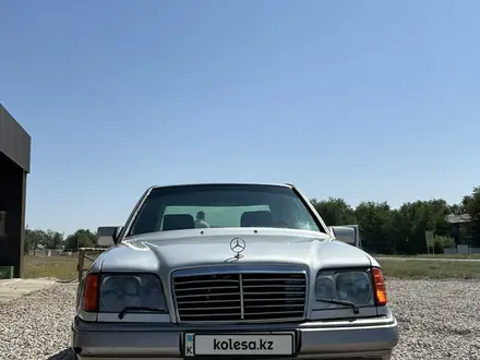 Mercedes-Benz E 220 1994 года за 2 000 000 тг. в Алматы – фото 6