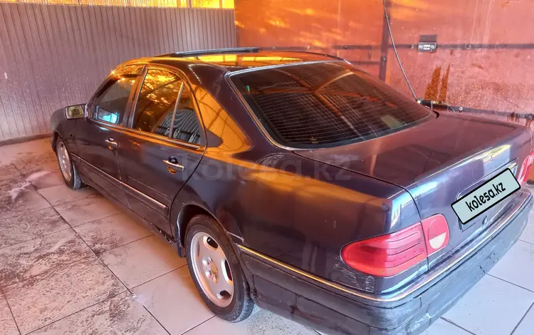 Mercedes-Benz E 280 1996 годаүшін1 100 000 тг. в Алматы