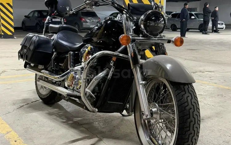 Honda  VT750 Shadow 2004 годаүшін3 100 000 тг. в Астана