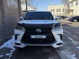Lexus LX 570 2019 годаүшін53 000 000 тг. в Алматы