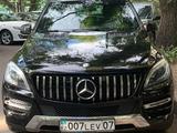 Решетка радиатора GT Panamericana на Mercedes Benz ML W166 2011-2015 г. Дуб за 115 000 тг. в Алматы – фото 2