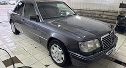 Mercedes-Benz E 320 1994 годаүшін2 500 000 тг. в Караганда – фото 3