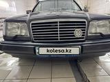 Mercedes-Benz E 320 1994 года за 2 500 000 тг. в Караганда – фото 2