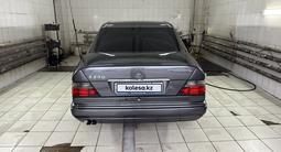 Mercedes-Benz E 320 1994 годаүшін2 500 000 тг. в Караганда – фото 5