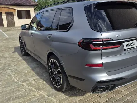 BMW X7 2022 года за 77 000 000 тг. в Астана – фото 3