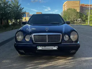 Mercedes-Benz E 280