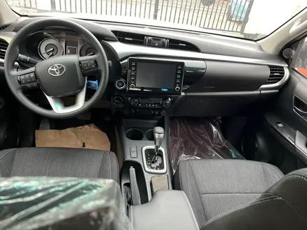 Toyota Hilux 2024 года за 26 000 000 тг. в Уральск – фото 12