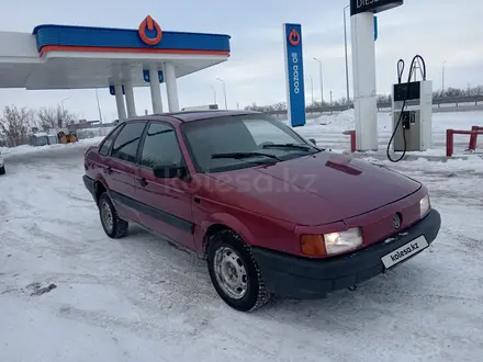 Volkswagen Passat 1989 года за 600 000 тг. в Караганда – фото 2