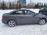 Chevrolet Cruze 2013 годаfor4 800 000 тг. в Астана – фото 3