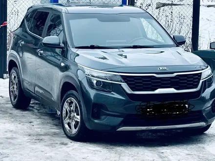 Kia Seltos 2020 года за 12 000 000 тг. в Караганда – фото 2