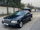 Mercedes-Benz C 220 1996 годаfor1 550 000 тг. в Алматы