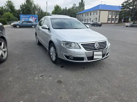 Volkswagen Passat 2007 года за 3 900 000 тг. в Алматы – фото 11