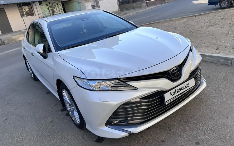 Toyota Camry 2021 года за 20 000 000 тг. в Актау