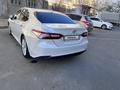 Toyota Camry 2021 года за 20 000 000 тг. в Актау – фото 2