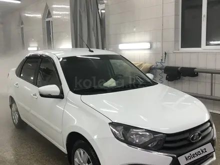 ВАЗ (Lada) Granta 2190 2019 года за 4 800 000 тг. в Актобе – фото 2