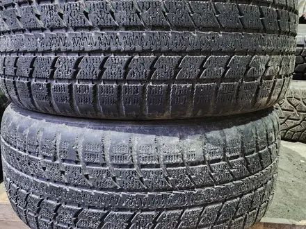 255/50R19 пара Toyo за 15 000 тг. в Алматы