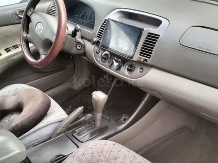 Toyota Camry 2004 года за 3 800 000 тг. в Павлодар – фото 4