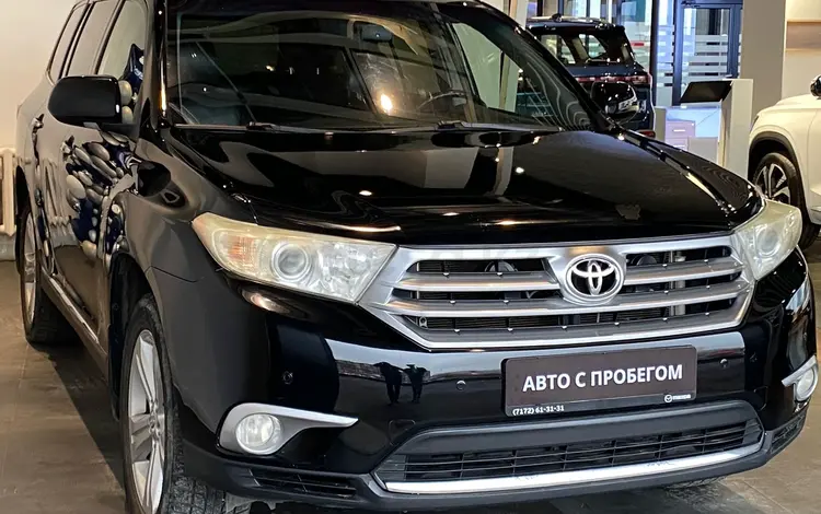 Toyota Highlander 2011 годаfor12 490 000 тг. в Астана