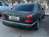 Mercedes-Benz C 200 1994 года за 1 200 000 тг. в Алматы