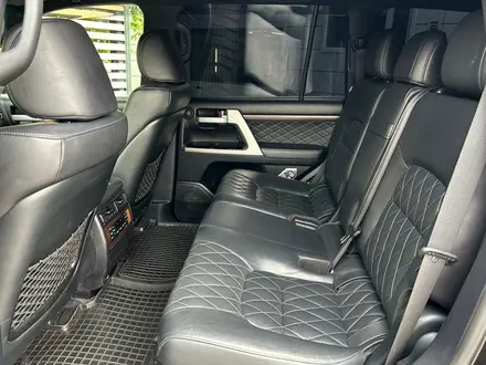 Toyota Land Cruiser 2017 года за 30 990 000 тг. в Алматы – фото 11