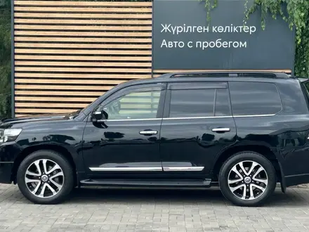 Toyota Land Cruiser 2017 года за 30 990 000 тг. в Алматы – фото 7