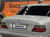 Mercedes-Benz E 200 1994 годаүшін2 500 000 тг. в Сарканд